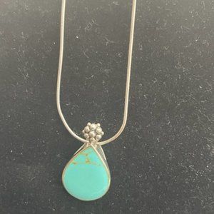 Vintage - Sterling Silver chain with large natural turquoise stone pendant